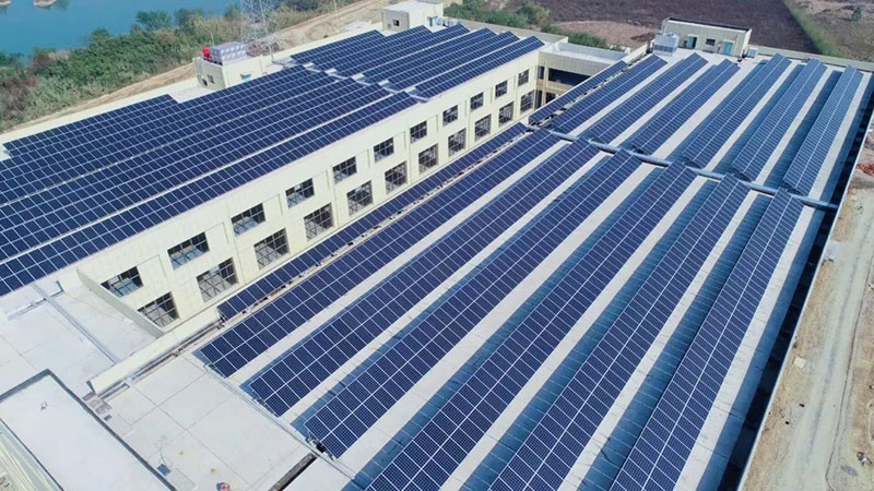 人生就是搏绿色能源提供光伏发电开展更环保的产品 起劲孝顺绿色科技