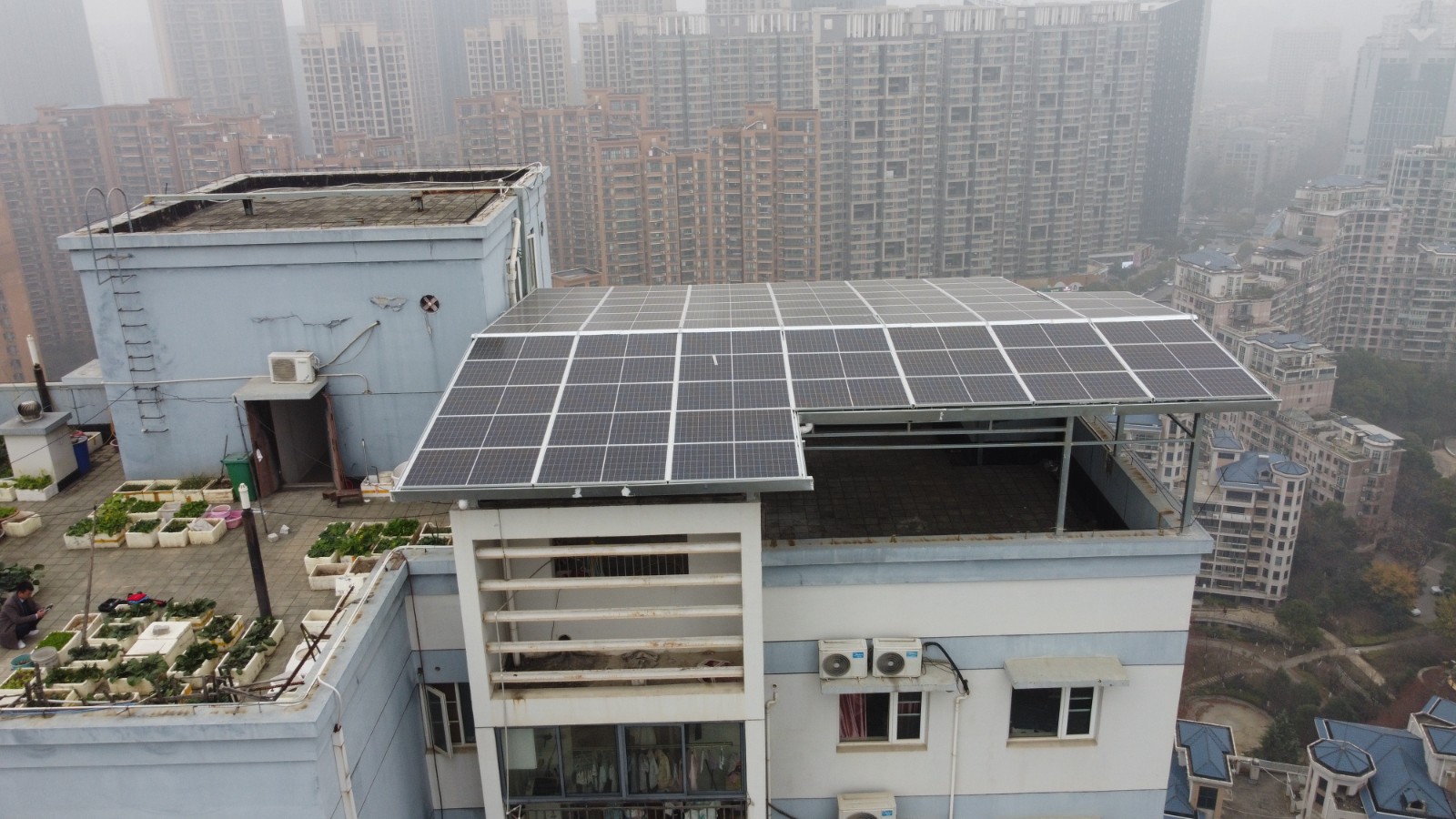 4月1日正式实验！！住建部：：新建修建装置光伏 强制举行碳排放盘算