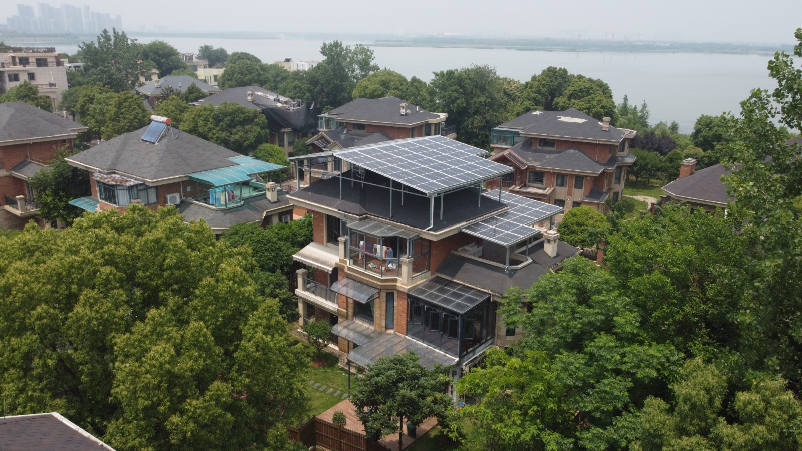 湖北人生就是搏绿色能源有限公司