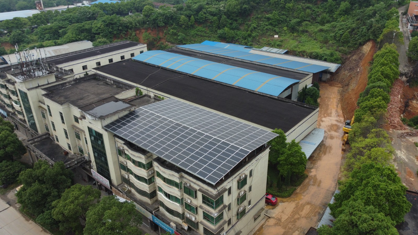 国家发改委：：：推动电力体制刷新 绿电生意成交电量已超200亿千瓦时