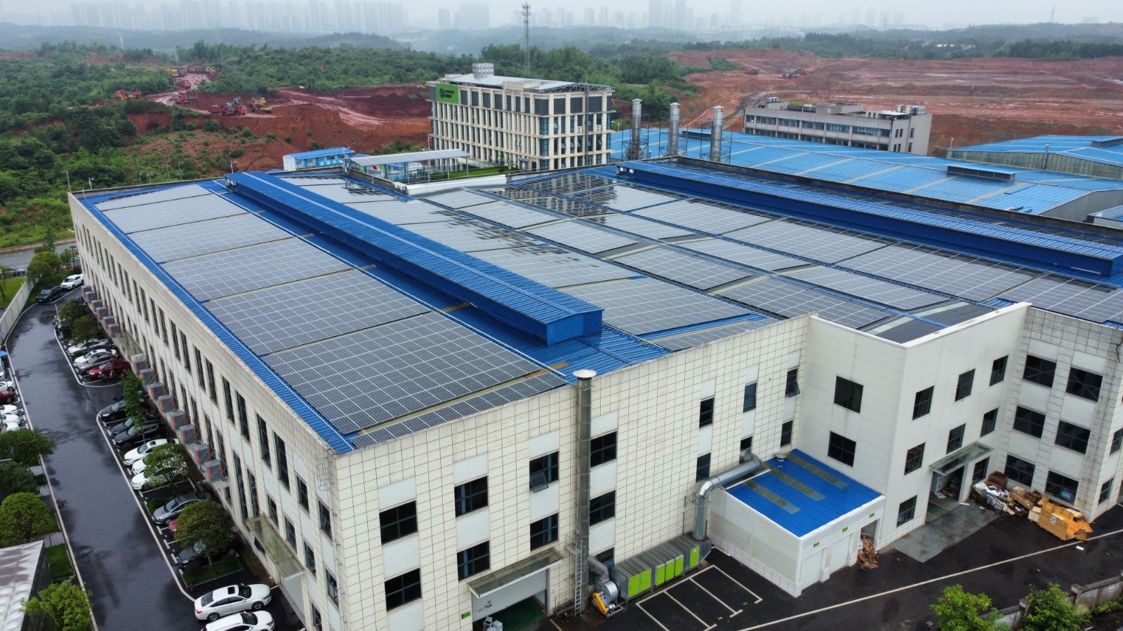 国家能源局：：：1-10月全社会用电量同比增添3.8%